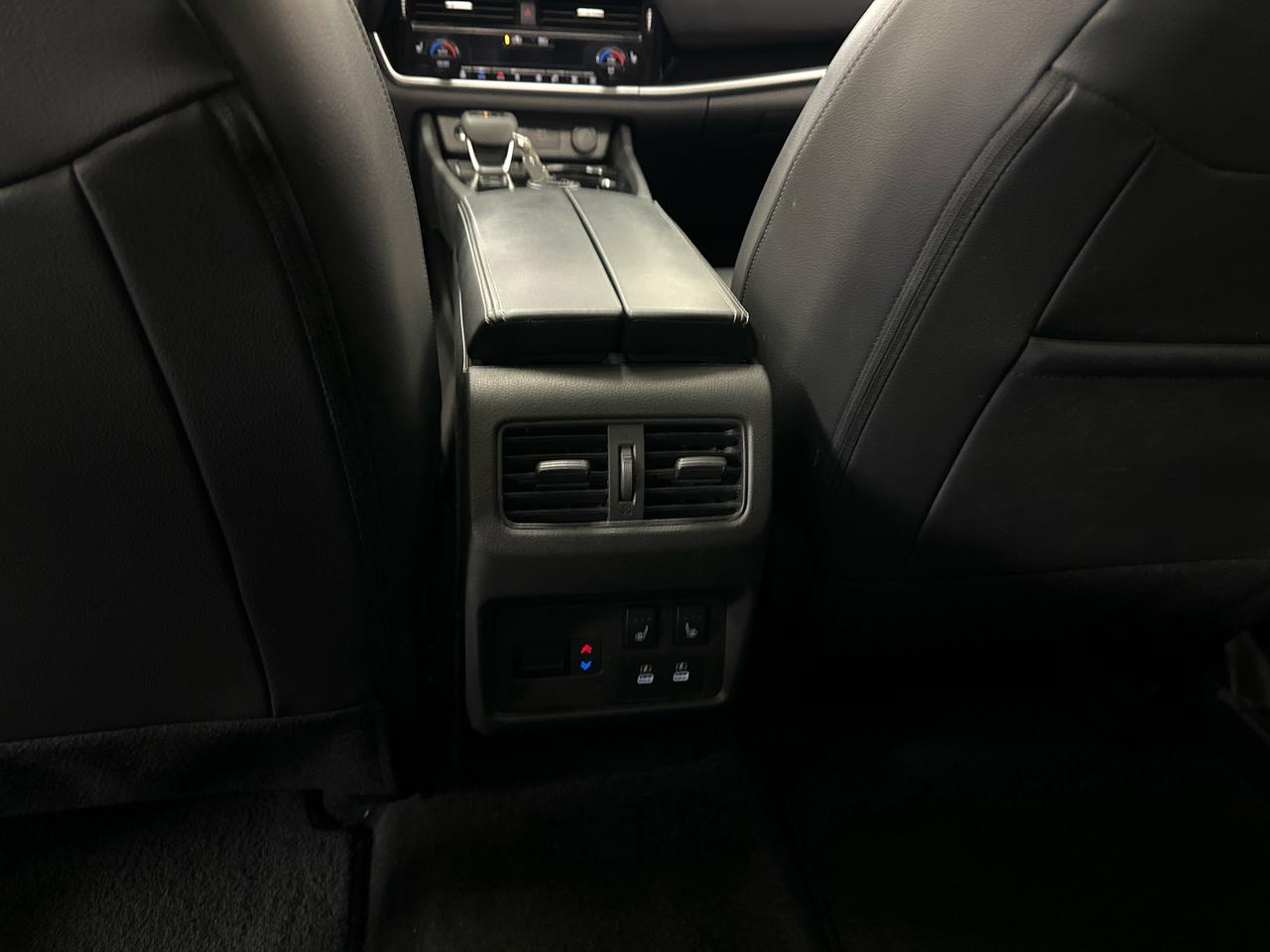 2024 Nissan Rogue SL/AWD/LEATHER/PANOROOF/NAVI/OFF 1 OWNER NISSAN LEASE! Photo