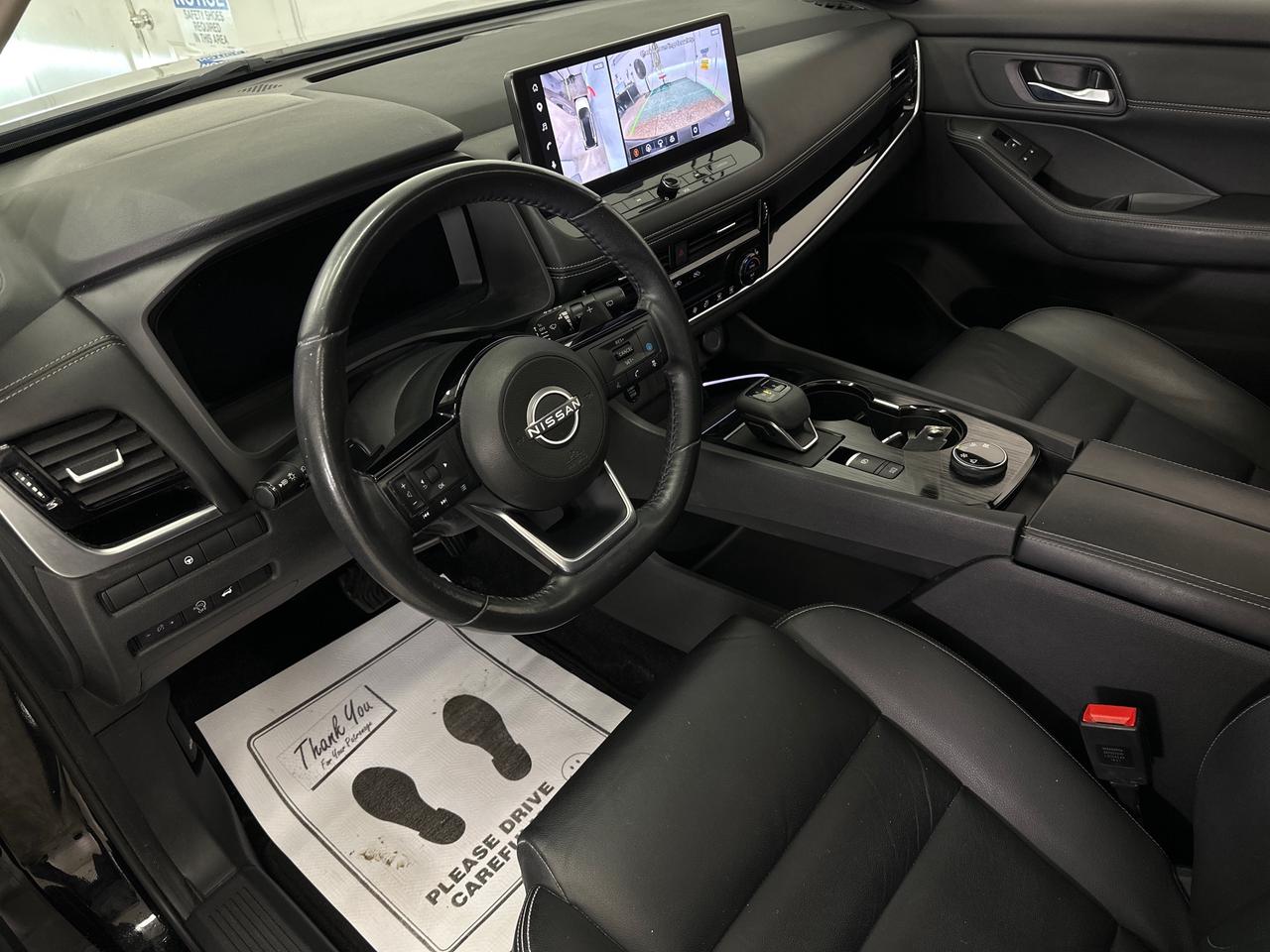 2024 Nissan Rogue SL/AWD/LEATHER/PANOROOF/NAVI/OFF 1 OWNER NISSAN LEASE! Photo