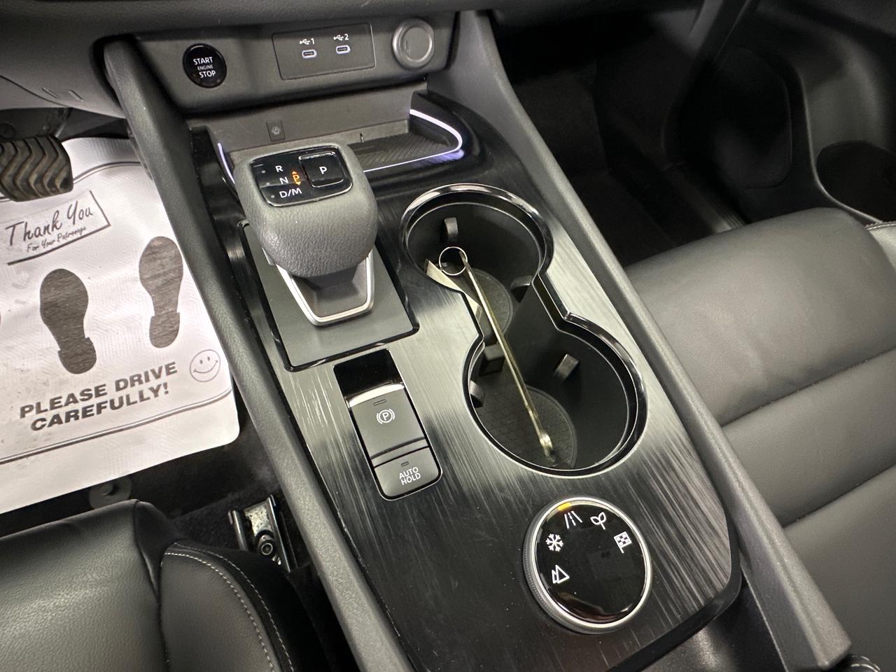 2024 Nissan Rogue SL/AWD/LEATHER/PANOROOF/NAVI/OFF 1 OWNER NISSAN LEASE! Photo