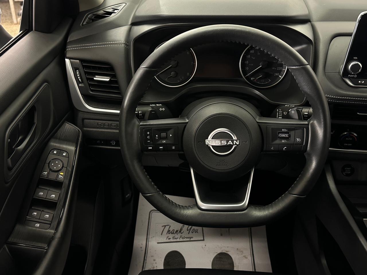 2024 Nissan Rogue S/AWD/30KM/OFF 1 OWNER NISSAN LEASE! Photo