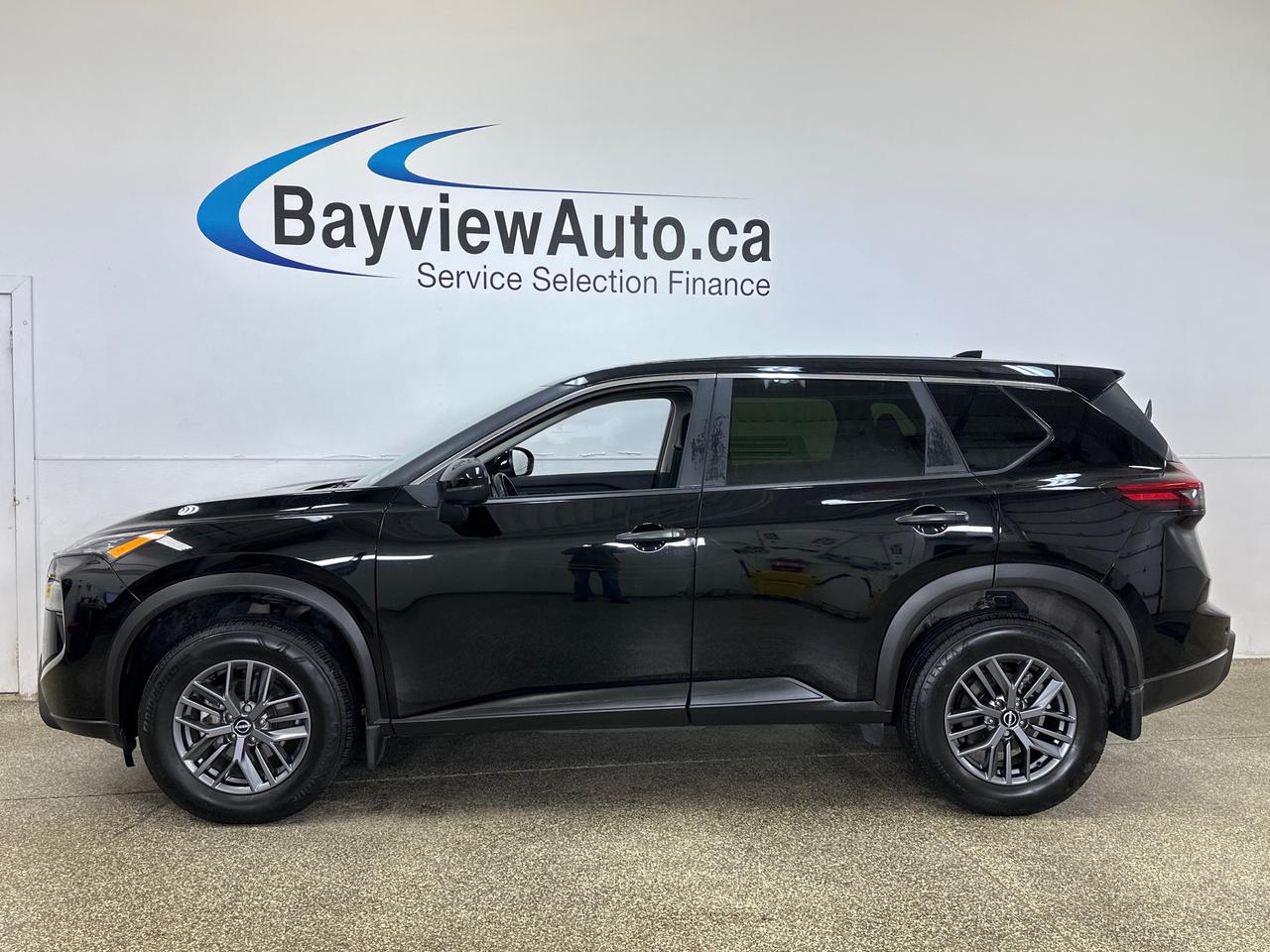 2025 Nissan Rogue S/AWD/BLACK/17KM/FRESH OFF NISSAN LEASE! Photo