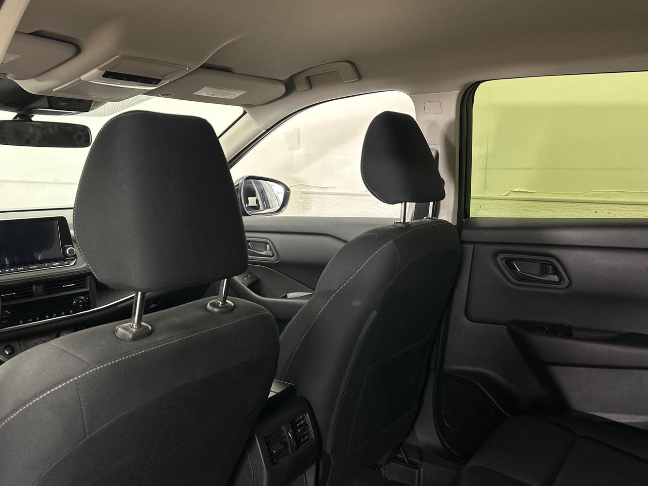 2025 Nissan Rogue S/AWD/BLACK/17KM/FRESH OFF NISSAN LEASE! Photo