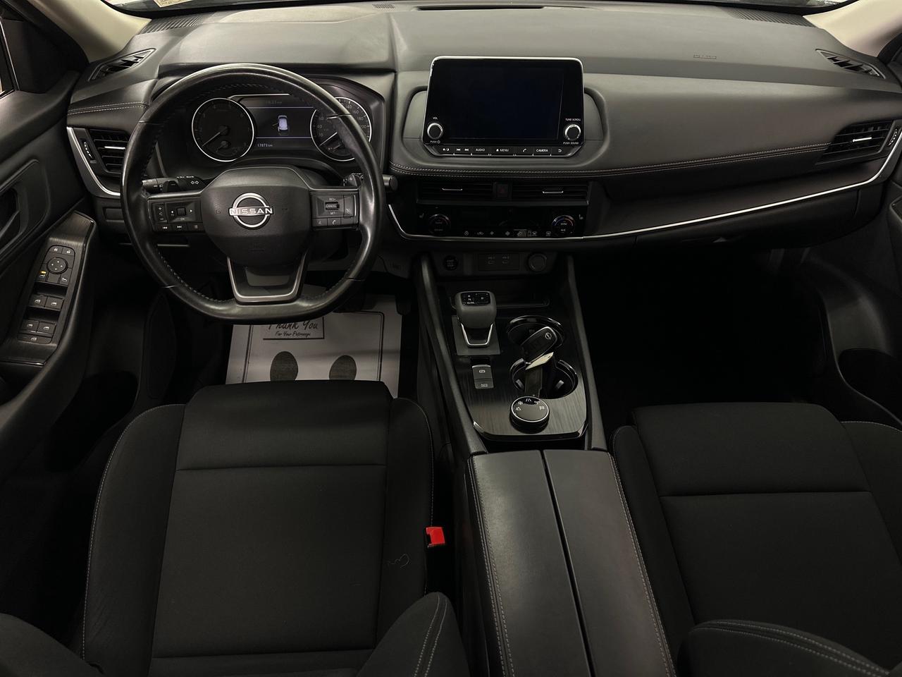 2025 Nissan Rogue S/AWD/BLACK/17KM/FRESH OFF NISSAN LEASE! Photo