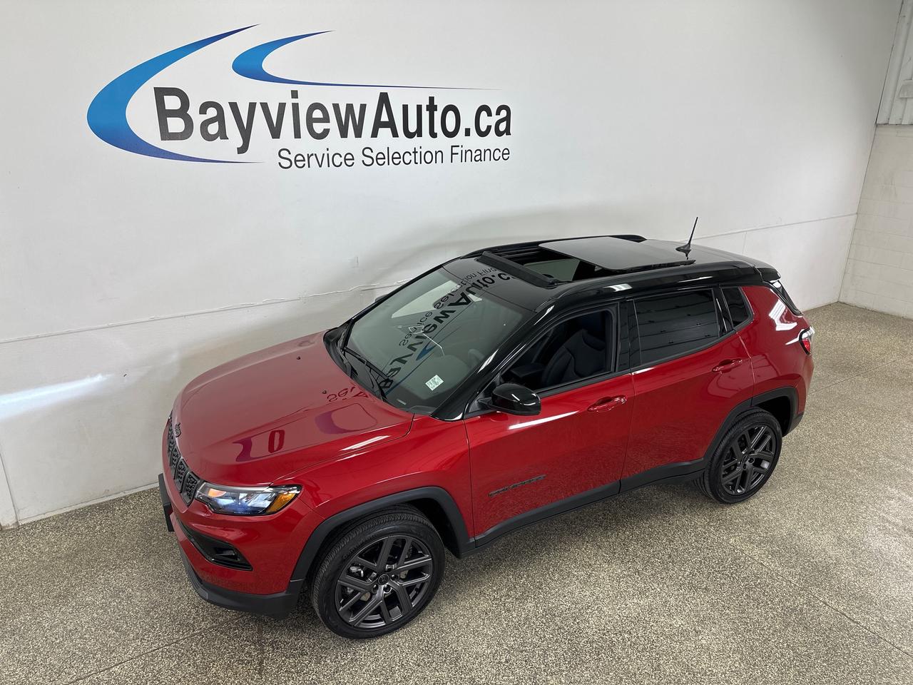 2026 Jeep Compass Limited LIMITED/4WD/PANOROOF/LEATHER/NAVI/15KM/OFF 1 OWNER LEASE! Photo