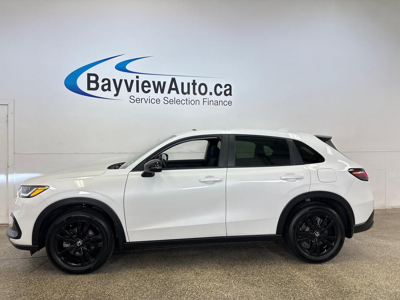 2026 Honda HR-V Sport SPORT/AWD/SUNROOF/9900KM/DIRECT FROM HONDA FINANCIAL! Photo3