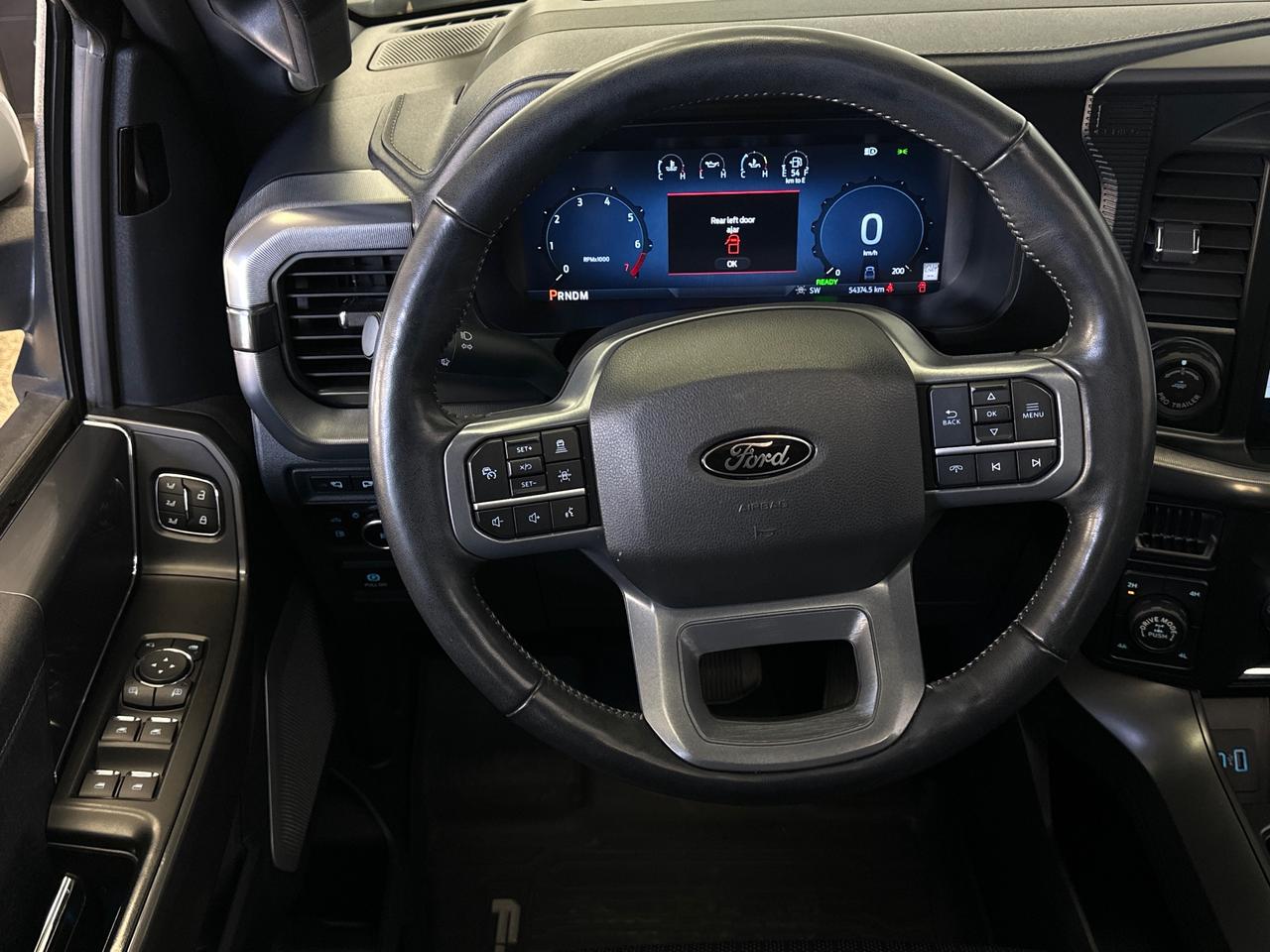 2024 Ford F-150 Lariat LARIAT/HYBRID/LEATHER/PANOROOF/NAVI/OFF 1 OWNER FORD LEASE! Photo