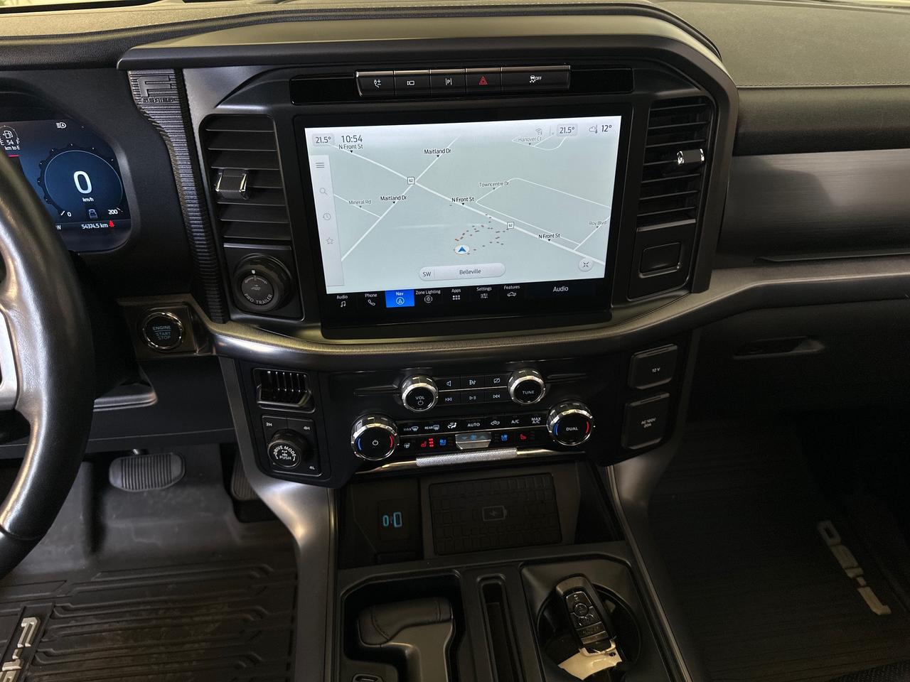2024 Ford F-150 Lariat LARIAT/HYBRID/LEATHER/PANOROOF/NAVI/OFF 1 OWNER FORD LEASE! Photo