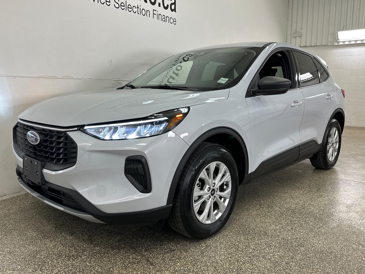 2025 Ford Escape Active ACTIVE/AWD/REMOTE START/BIG SCREEN/55KM! Photo