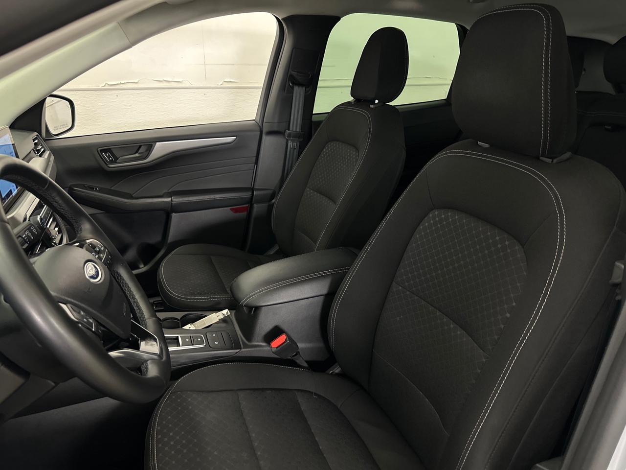 2025 Ford Escape Active ACTIVE/AWD/REMOTE START/BIG SCREEN/55KM! Photo