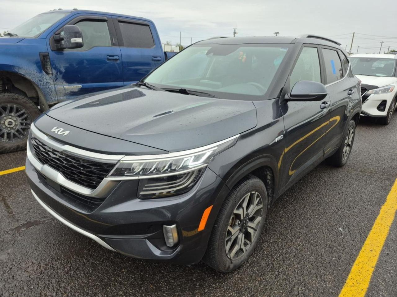 2023 Kia Seltos EX Premium EX PREMIUM/AWD/LEATHER/SUNROOF/NAVI/OFF HYUNDAI LEASE! Photo