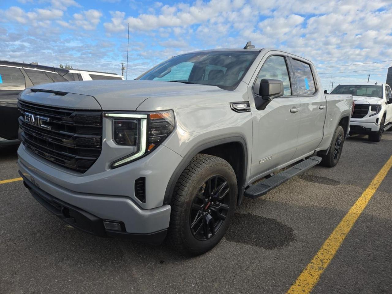 2024 GMC Sierra 1500 Elevation ELEVATION/4WD/13.4 TECH/MULTIPRO/GATE/PWR SEAT/OFF GMAC LEASE! Photo0