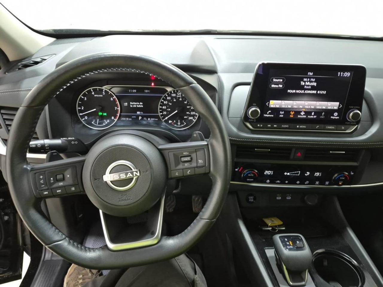 2024 Nissan Rogue S/AWD/25KM/BLACK/OFF NISSAN LEASE! Photo