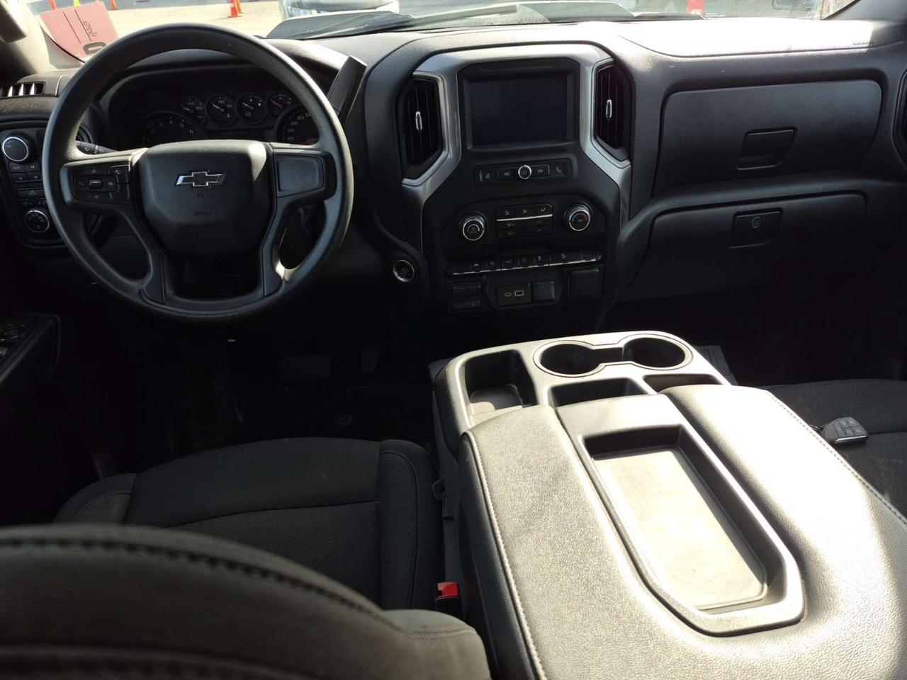 2024 Chevrolet Silverado 1500 Custom Trail Boss TRAILBOSS/Z71/CREW/4WD/OFF GMAC LEASE! Photo
