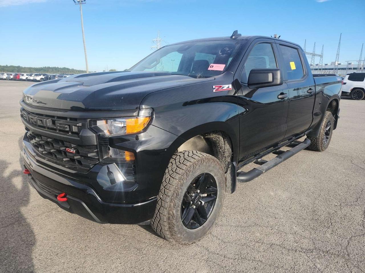 2024 Chevrolet Silverado 1500 Custom Trail Boss TRAILBOSS/Z71/5.3L/REM START/OFF GMAC LEASE! Photo