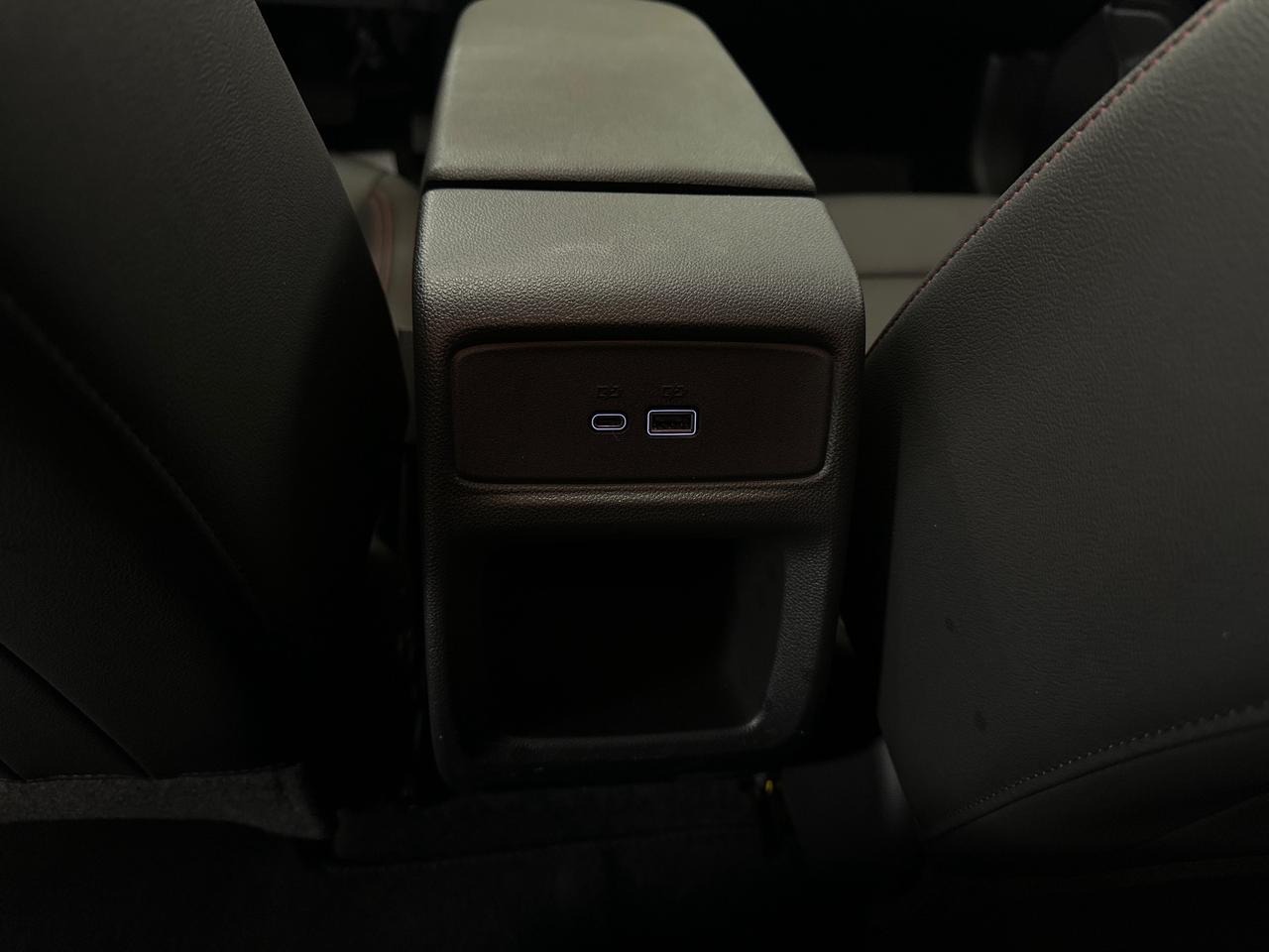 2025 Chevrolet Trax 2RS/LEATHER/SUNROOF/10400KM/OFF GMAC LEASE! Photo