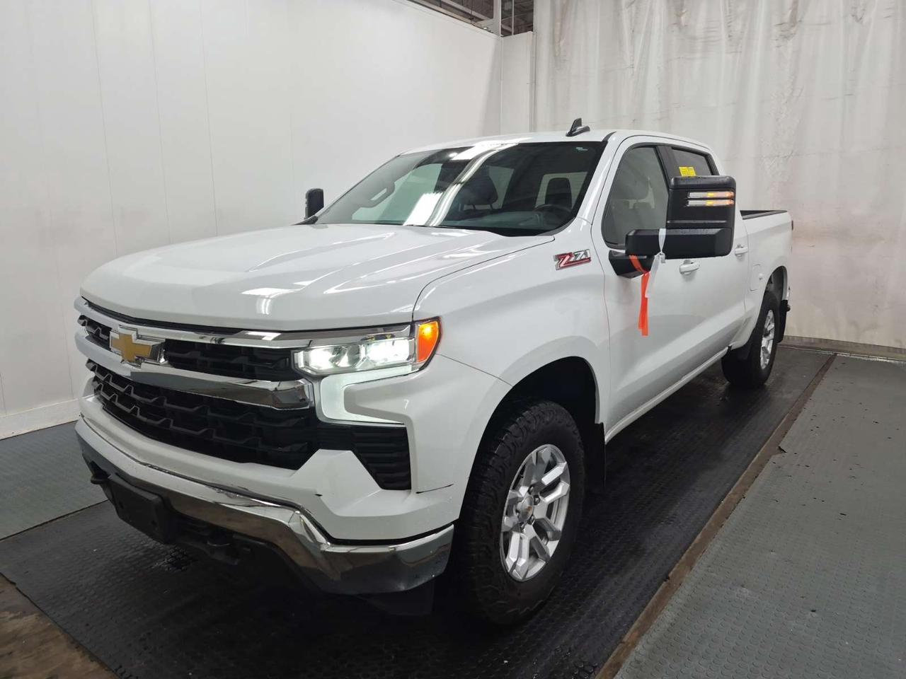 2025 Chevrolet Silverado 1500 LT/CREW/4WD/Z71/5.3L/WIDESCREEN/TECH/PWR SEAT/MORE Photo0