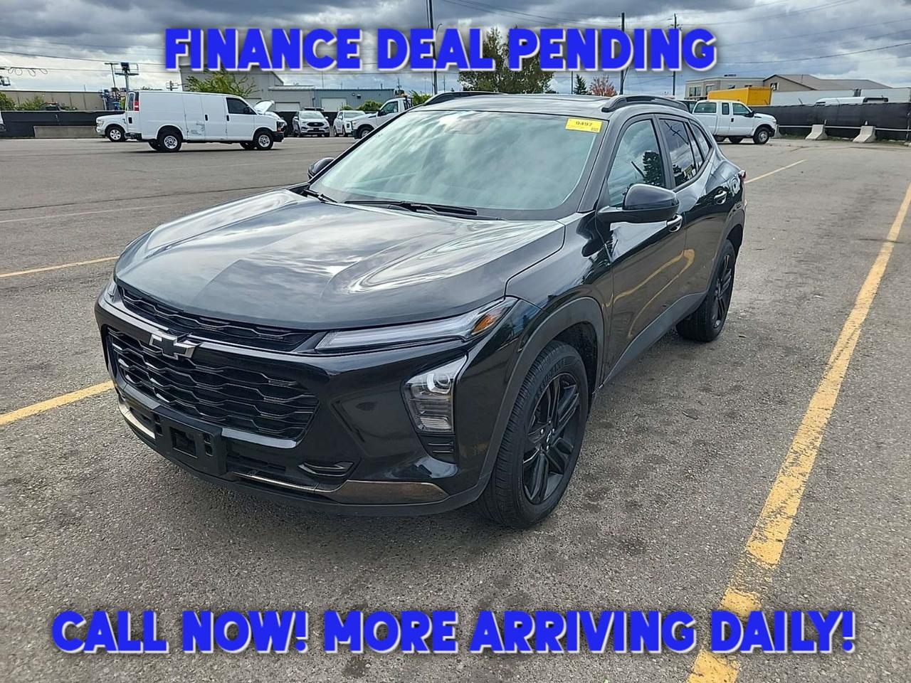 2025 Chevrolet Trax ACTIV/LEATHER/SUNROOF/53KM/OFF GMAC LEASE! Photo