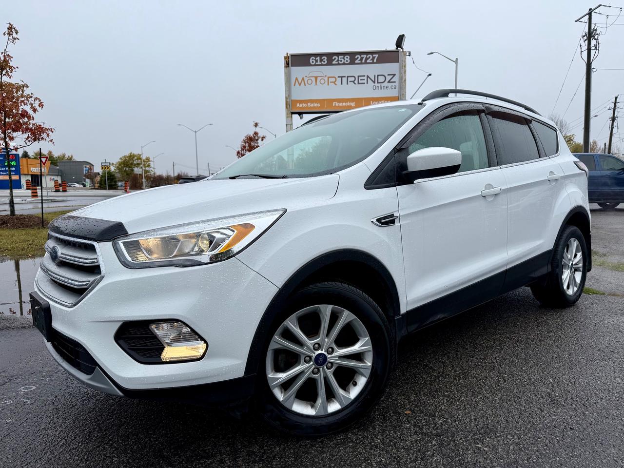 2018 Ford Escape SEL NAV! Leather! Heated Seats! Photo