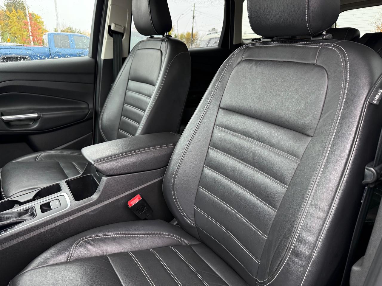 2018 Ford Escape SEL NAV! Leather! Heated Seats! Photo