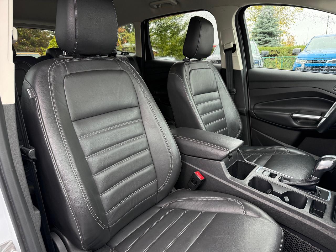 2018 Ford Escape SEL NAV! Leather! Heated Seats! Photo