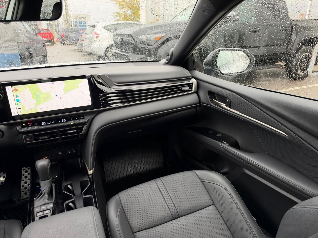 2025 Toyota Camry HYBRID XSE AWD! Photo