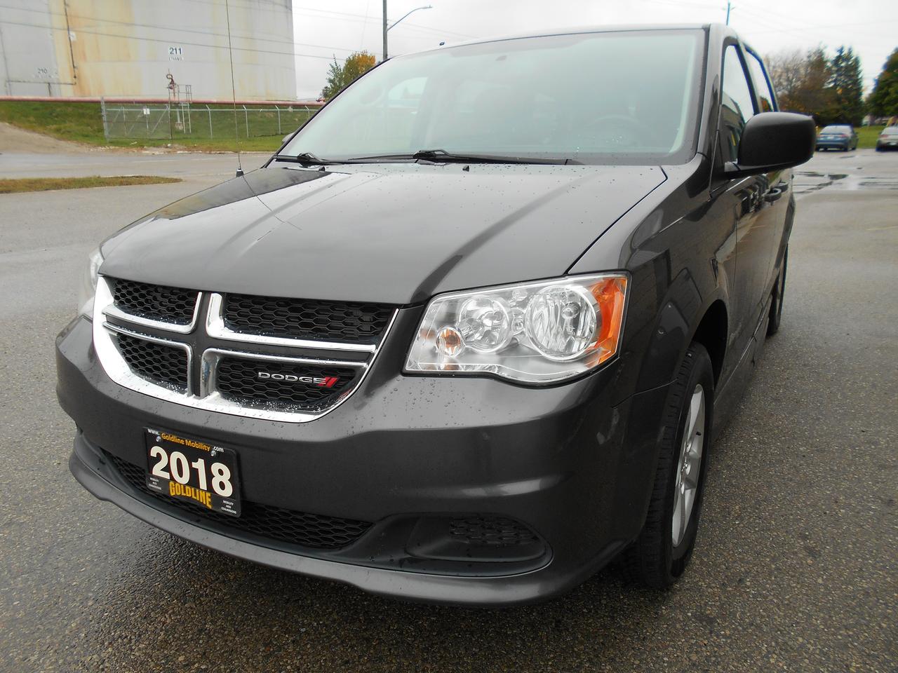 2018 Dodge Grand Caravan SE Plus Photo