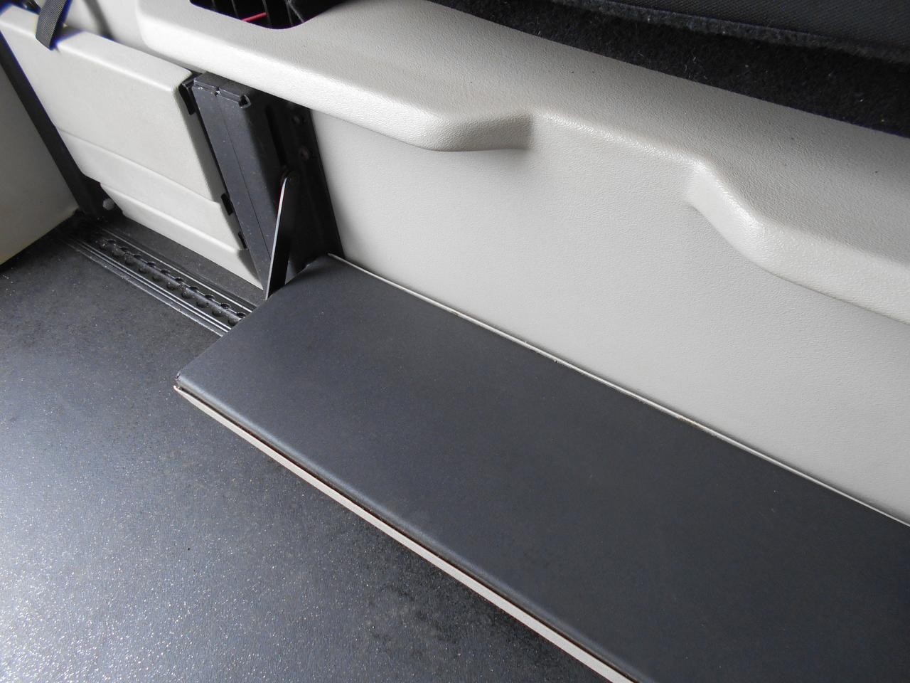 2018 Dodge Grand Caravan SE Plus Photo