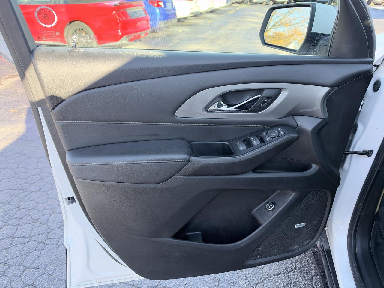 2023 Chevrolet Traverse AWD 4dr LT True North Photo