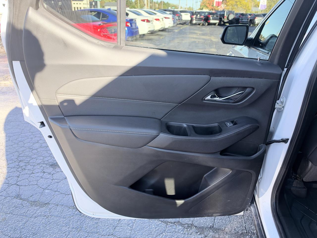 2023 Chevrolet Traverse AWD 4dr LT True North Photo