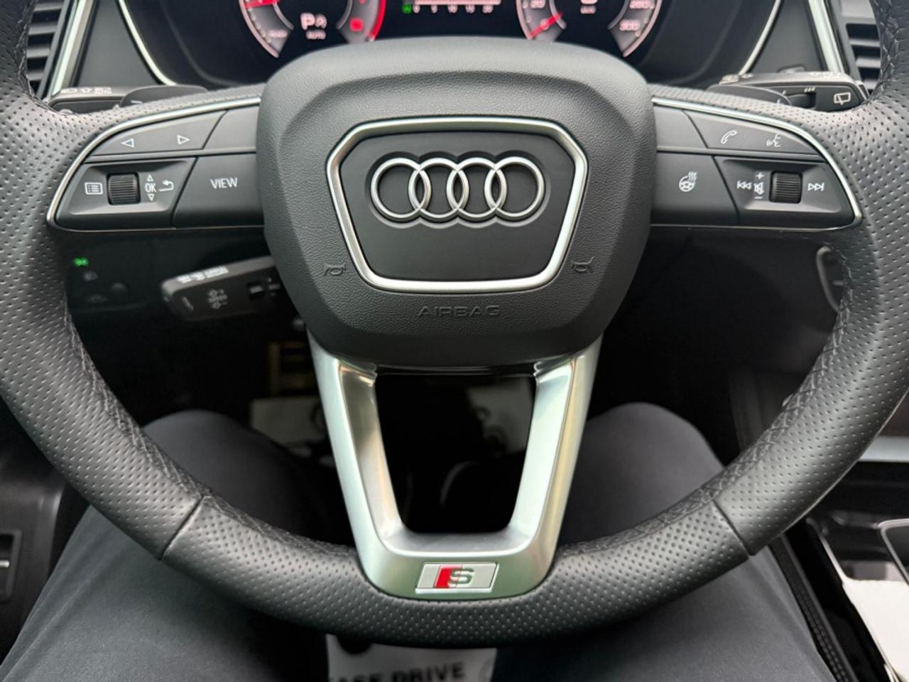 2024 Audi Q5 Sportback PROGRESSIV S LINE QUATTRO |PANO ROOF |CARPLAY Photo