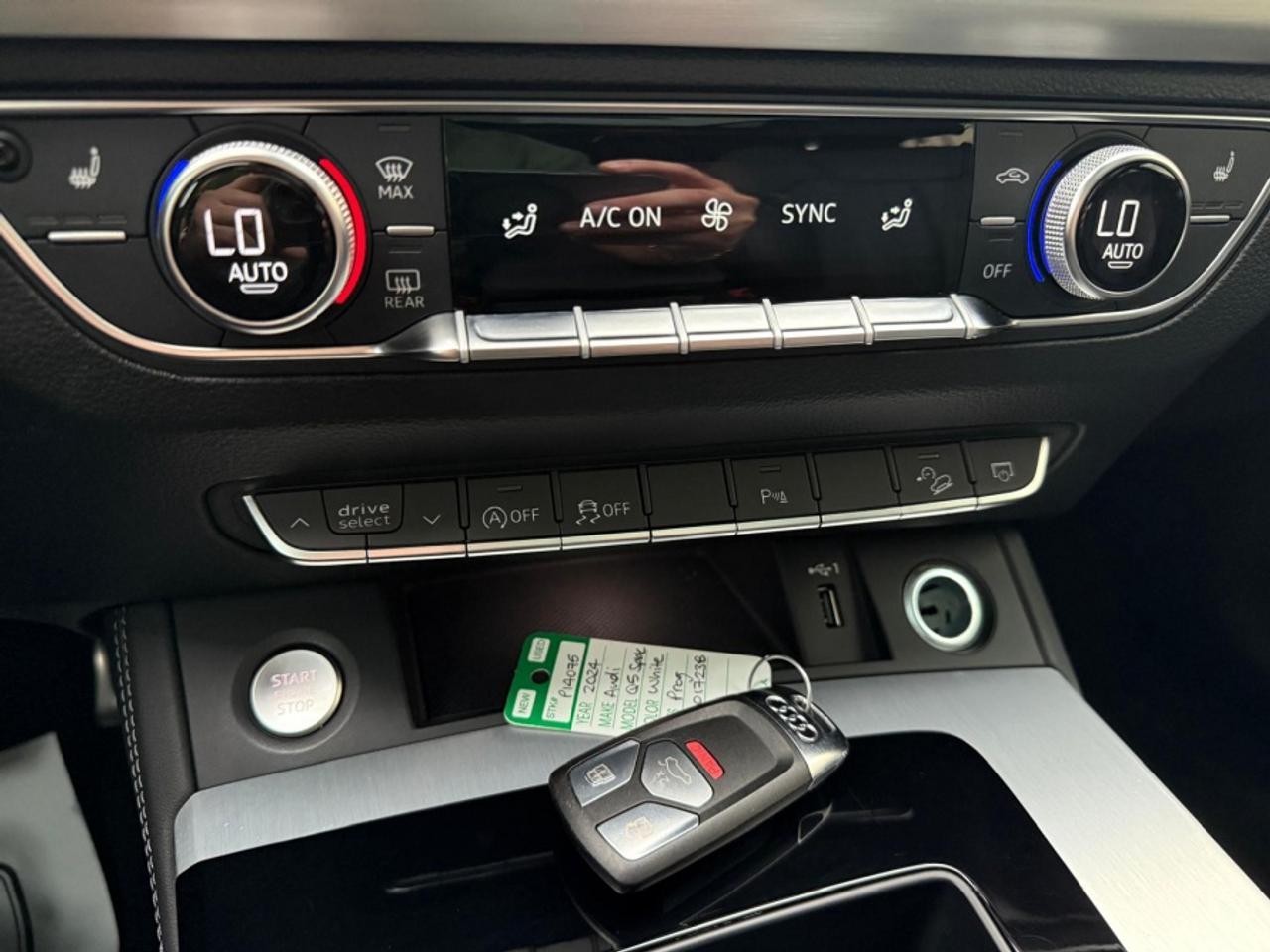 2024 Audi Q5 Sportback PROGRESSIV S LINE QUATTRO |PANO ROOF |CARPLAY Photo