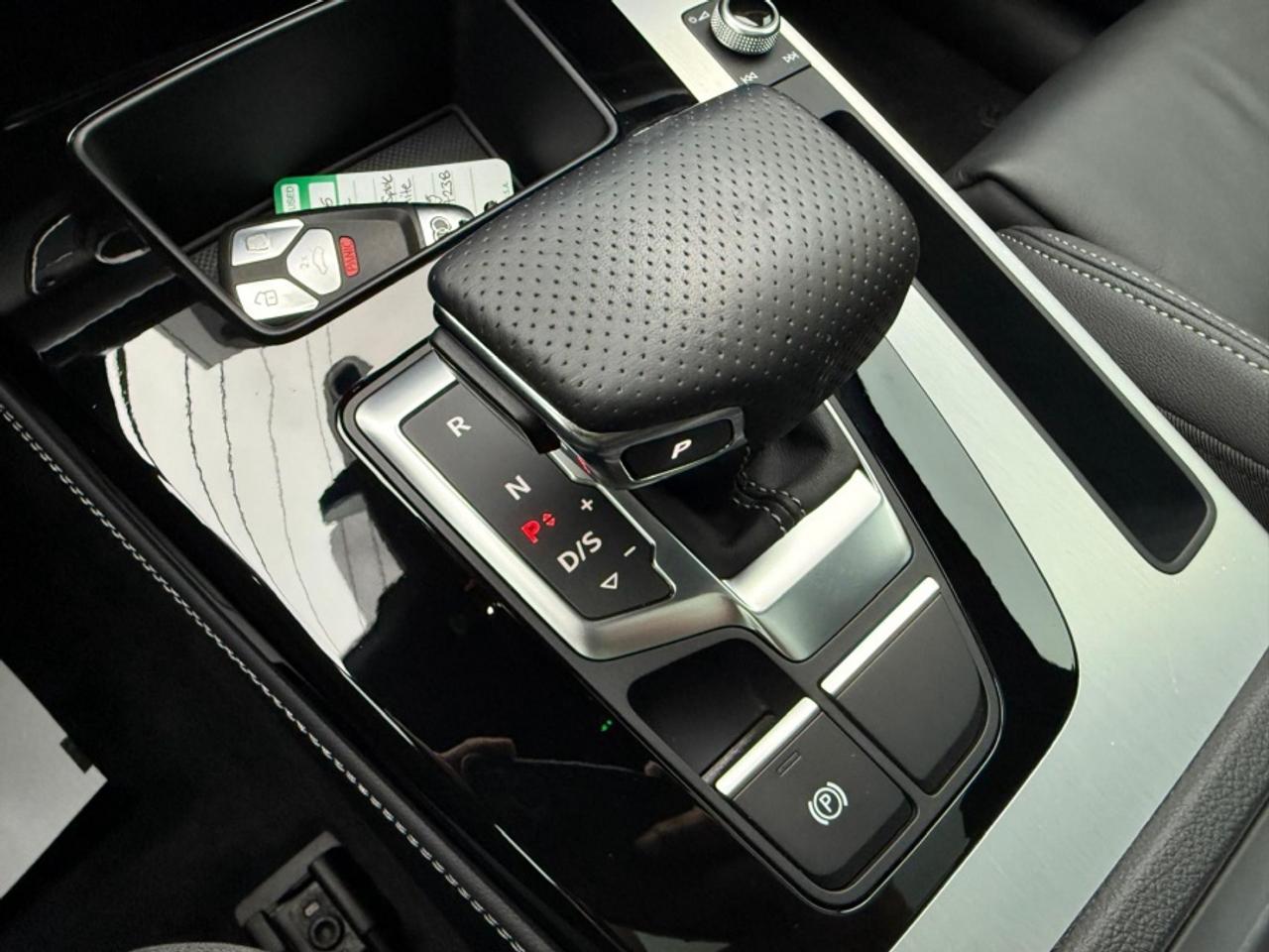 2024 Audi Q5 Sportback PROGRESSIV S LINE QUATTRO |PANO ROOF |CARPLAY Photo