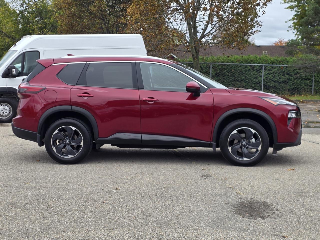 2024 Nissan Rogue SV AWD Photo