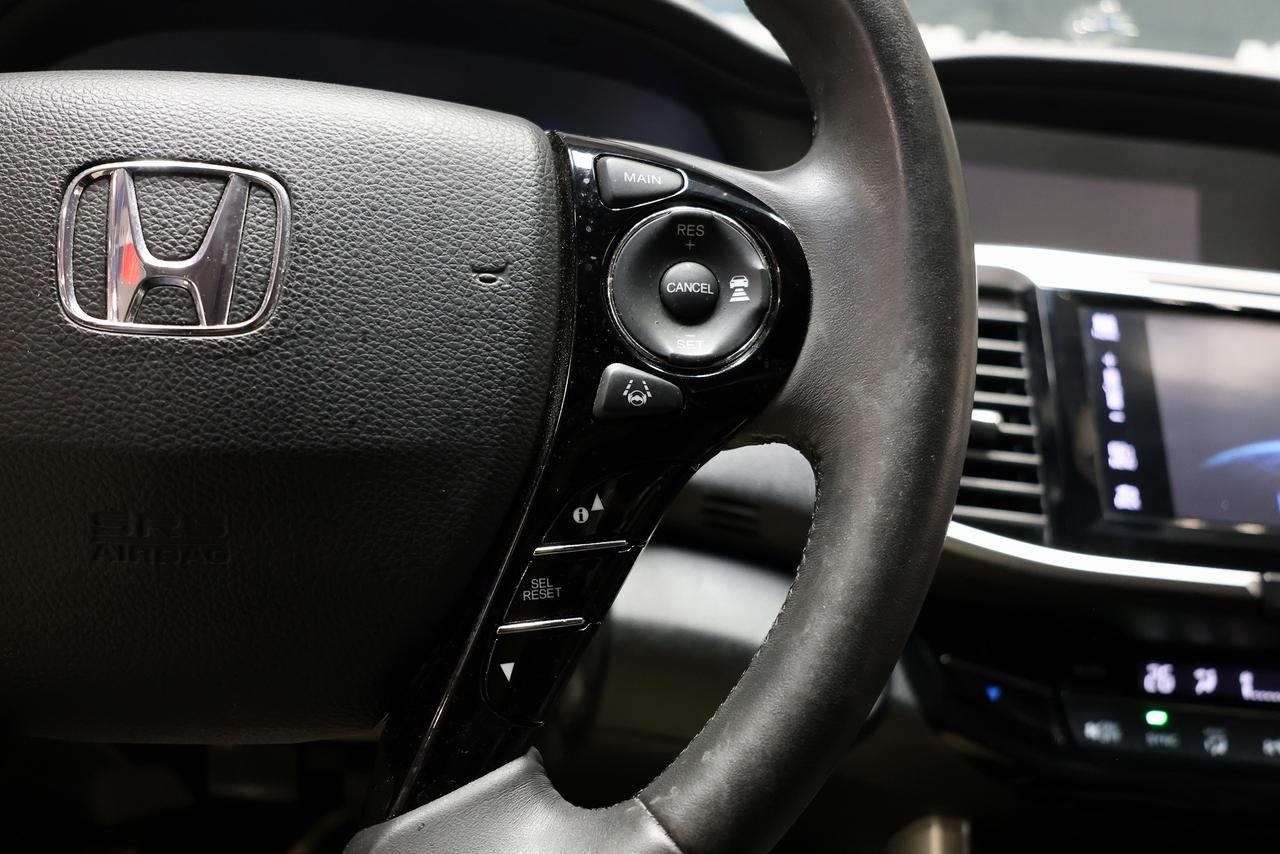 2017 Honda Accord Hybrid Touring - LEATHER|SUNROOF|NAVI|CAMERA Photo