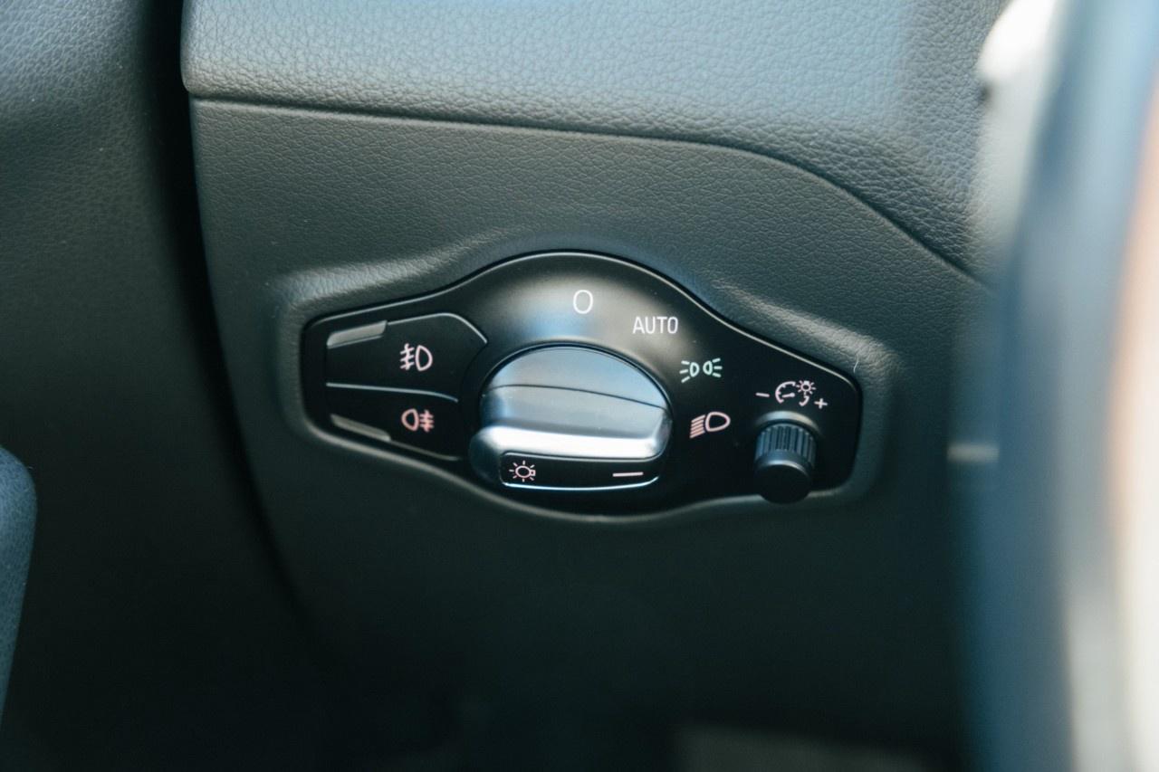 2016 Audi Q5 quattro 4dr 2.0T Technik Photo