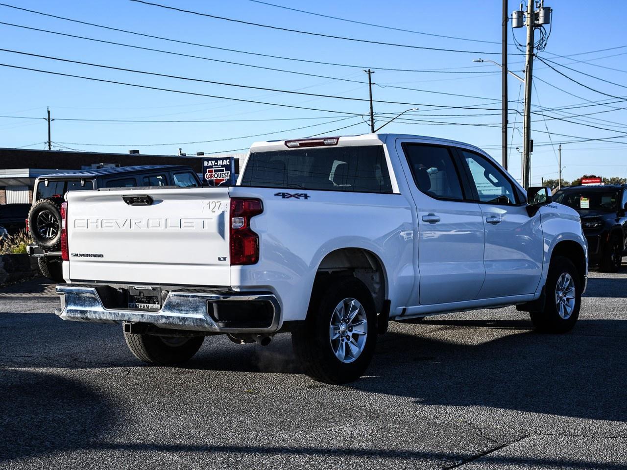 2025 Chevrolet Silverado 1500 Crew Cab Short Box 4-Wheel Drive LT Photo3