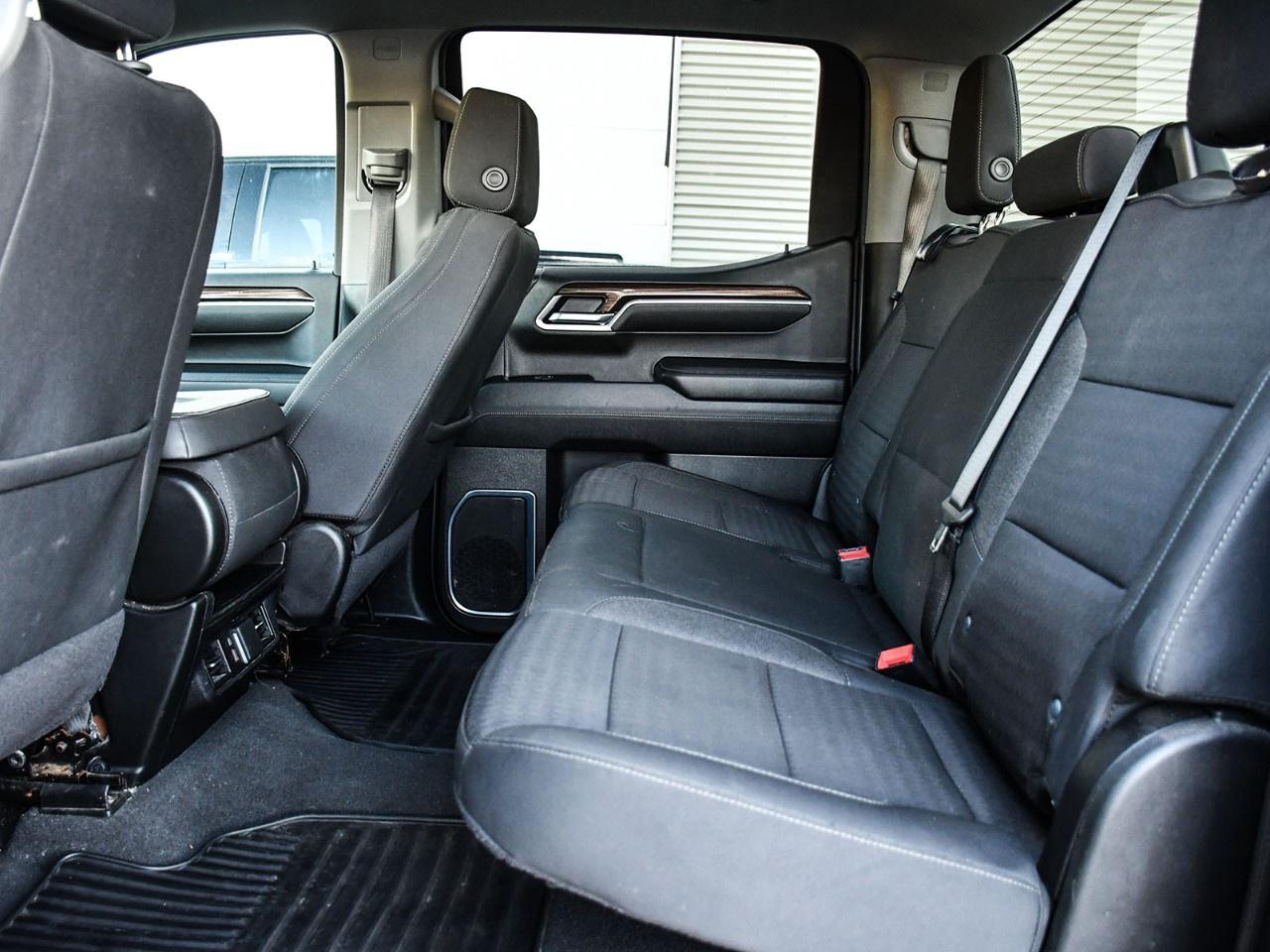 2025 Chevrolet Silverado 1500 Crew Cab Short Box 4-Wheel Drive LT Photo