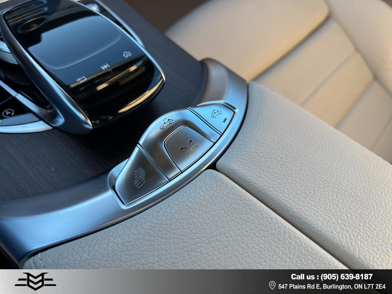 2019 Mercedes-Benz C-Class C300 4MATIC - Convertible - Low Low Kms !!! Photo