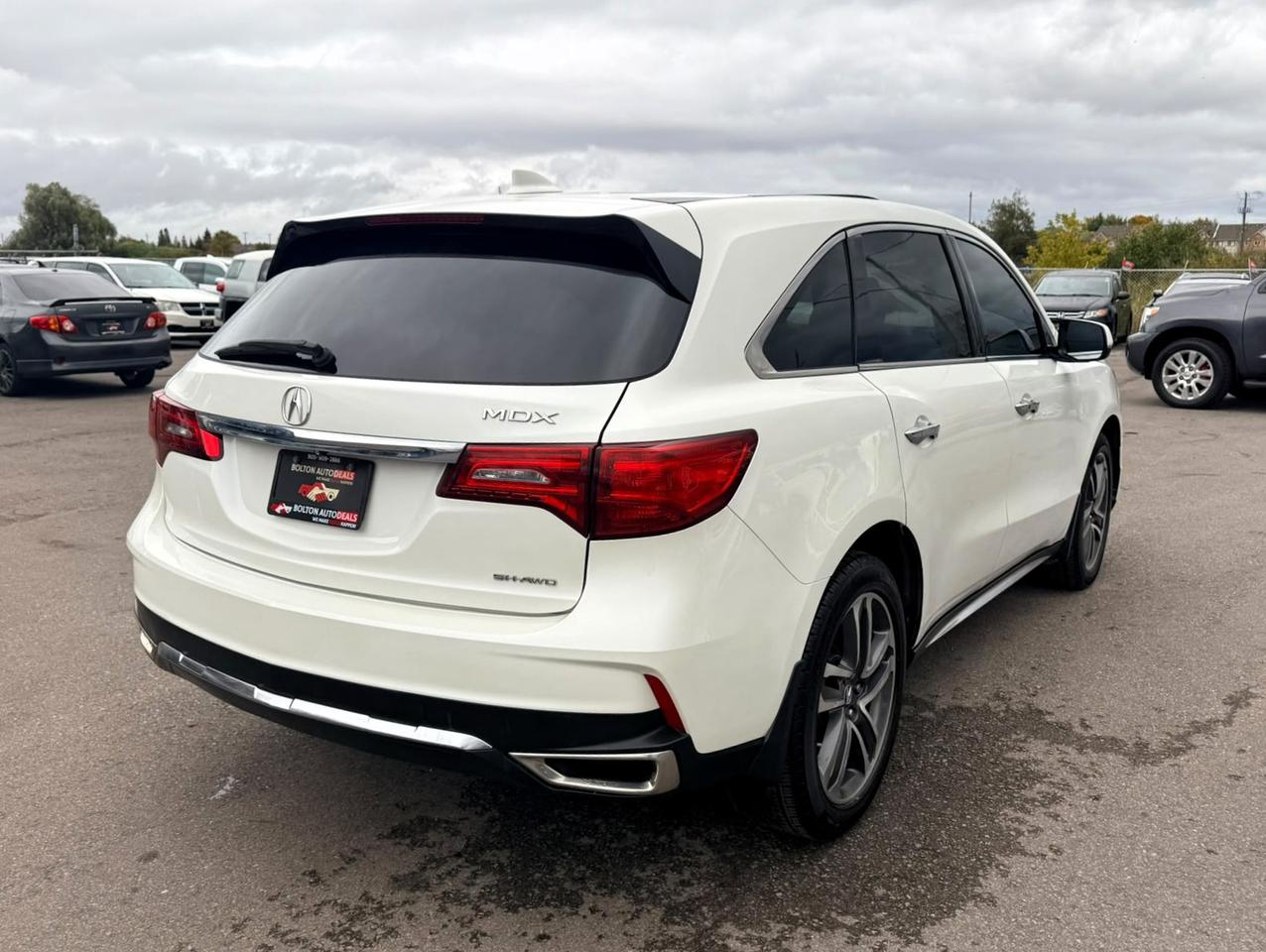 2017 Acura MDX SH-AWD 4dr Nav Pkg Photo