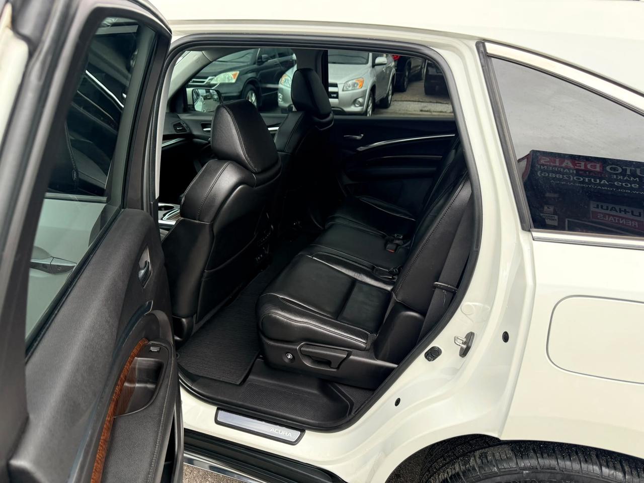 2017 Acura MDX SH-AWD 4dr Nav Pkg Photo