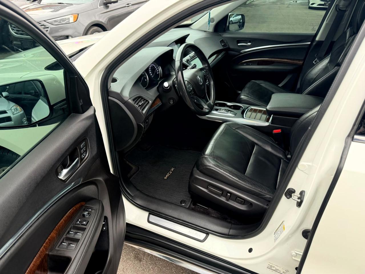 2017 Acura MDX SH-AWD 4dr Nav Pkg Photo