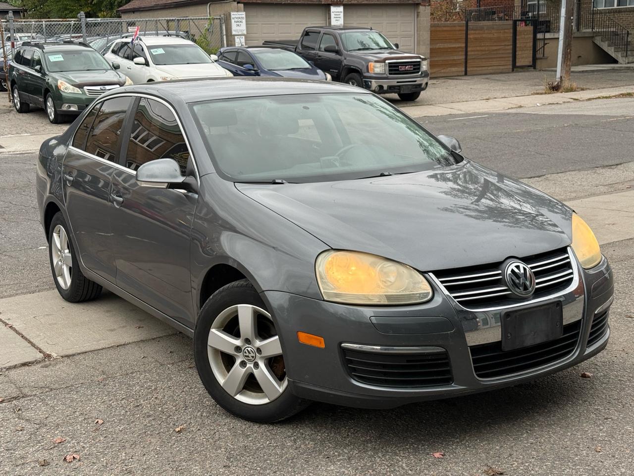 2008 Volkswagen Jetta 4dr I5 Man Trendline Photo2