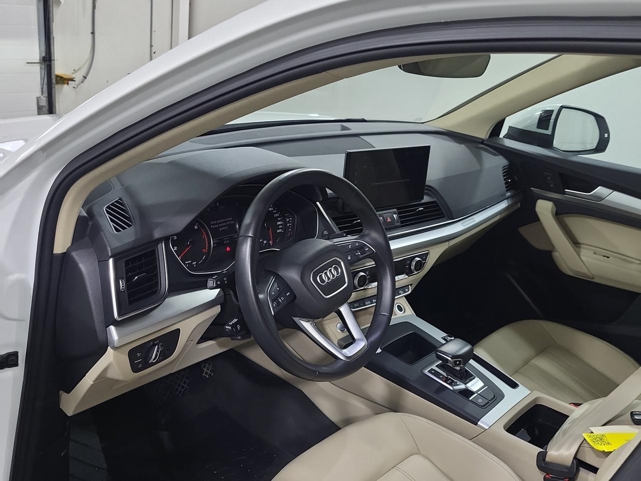 2021 Audi Q5 Komfort |QUATTRO|CLEAN CARFAX|HEATED SEATS|BSM| Photo
