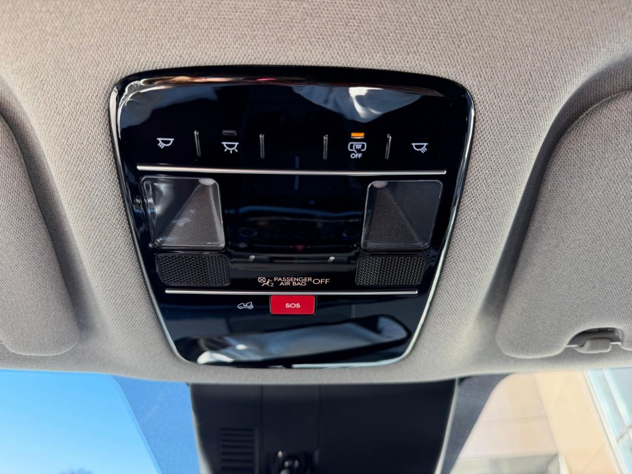 2027 Hyundai Santa Fe Hybrid Preferred AWD Photo