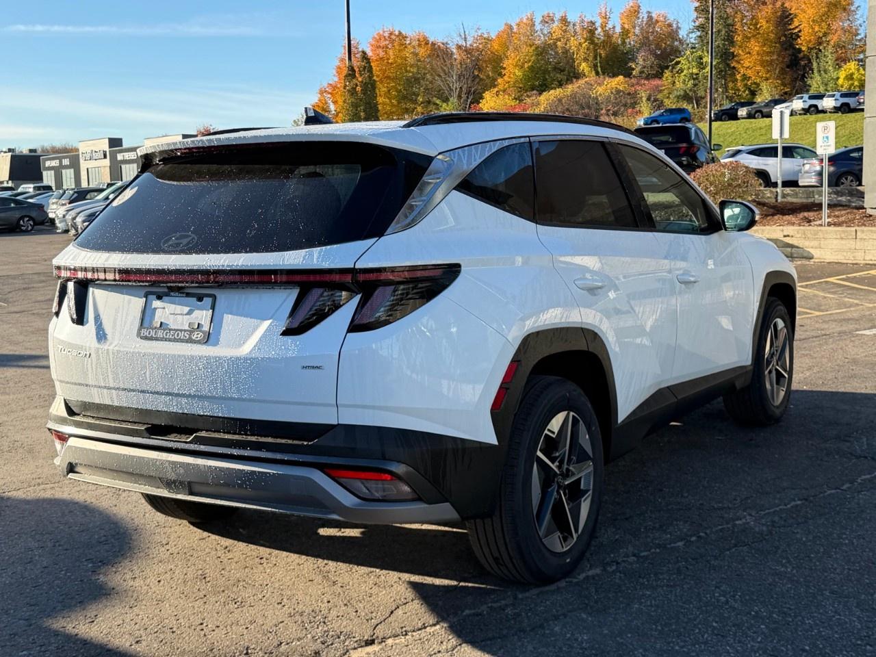 2026 Hyundai Tucson Preferred AWD w/Trend Pkg [TUCWDK2EPRTR] Photo