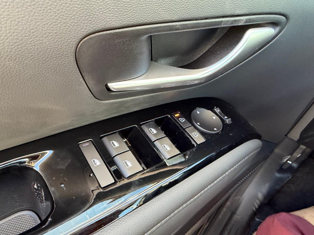2026 Hyundai Tucson Preferred AWD w/Trend Pkg [TUCWDK2EPRTR] Photo