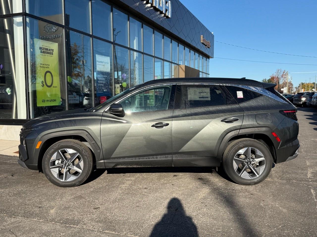 2026 Hyundai Tucson Preferred AWD w/Trend Pkg [TUCWDK2EPRTR] Photo