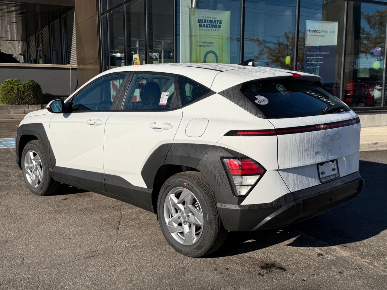 2027 Hyundai KONA 2.0L Essential FWD Photo
