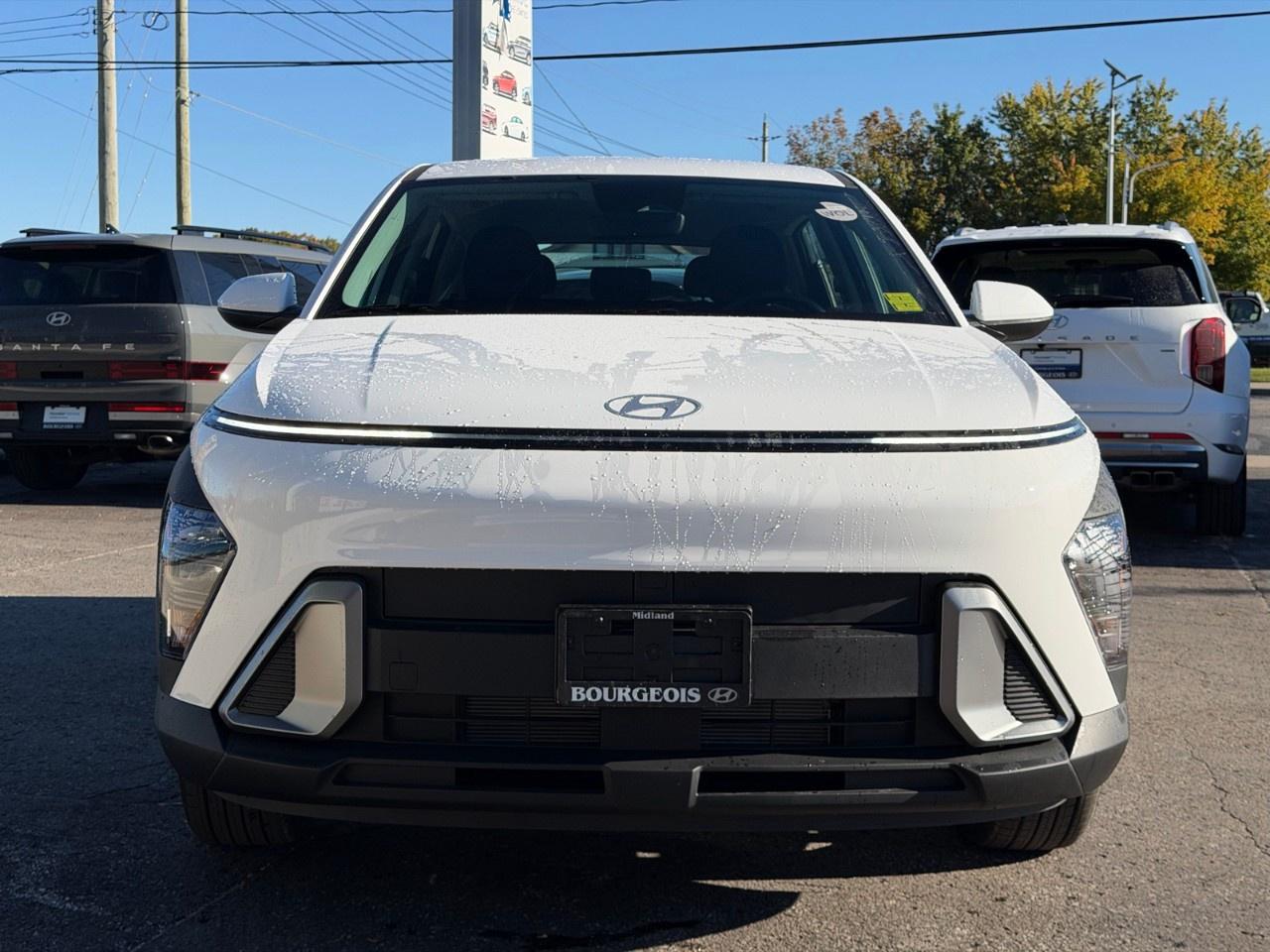 2027 Hyundai KONA 2.0L Essential FWD Photo