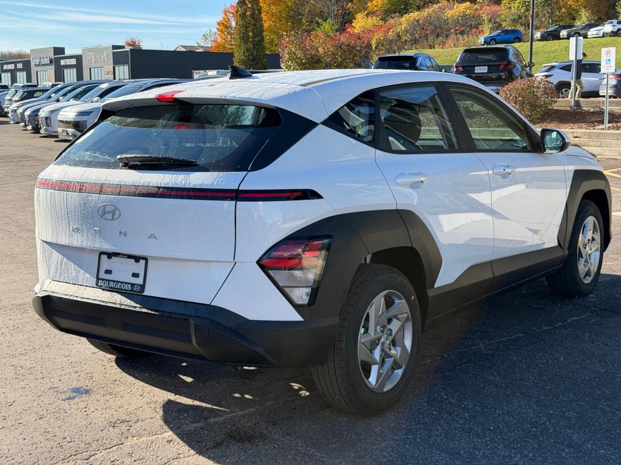 2027 Hyundai KONA 2.0L Essential FWD Photo